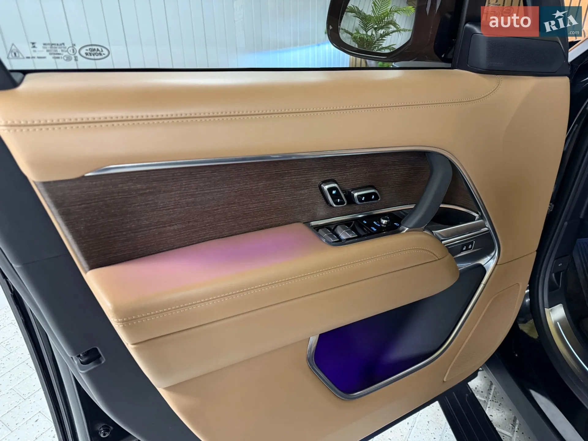 2023 Land Rover Range Rover - мініатюра 49
