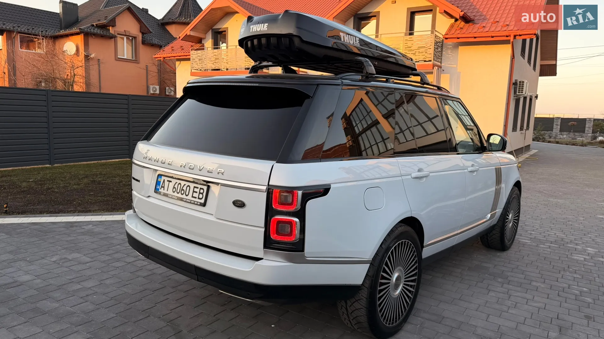 2017 Land Rover Range Rover - мініатюра 4