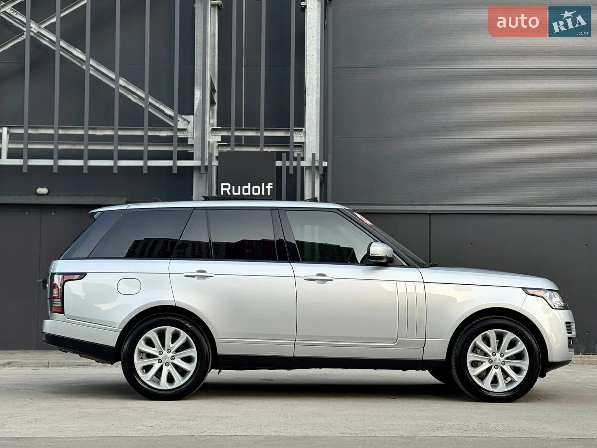 2016 Land Rover Range Rover - мініатюра 12