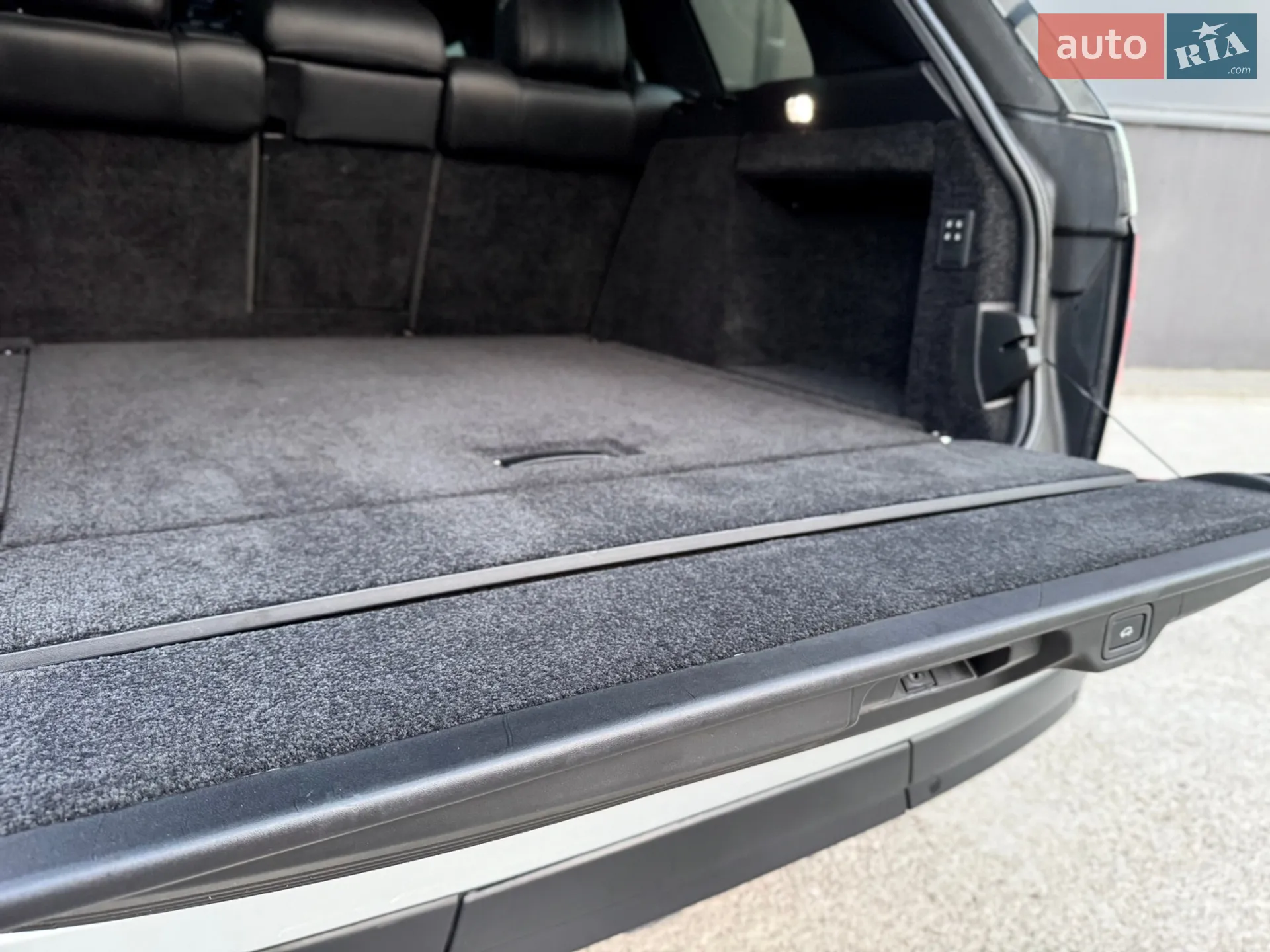 2016 Land Rover Range Rover - мініатюра 66