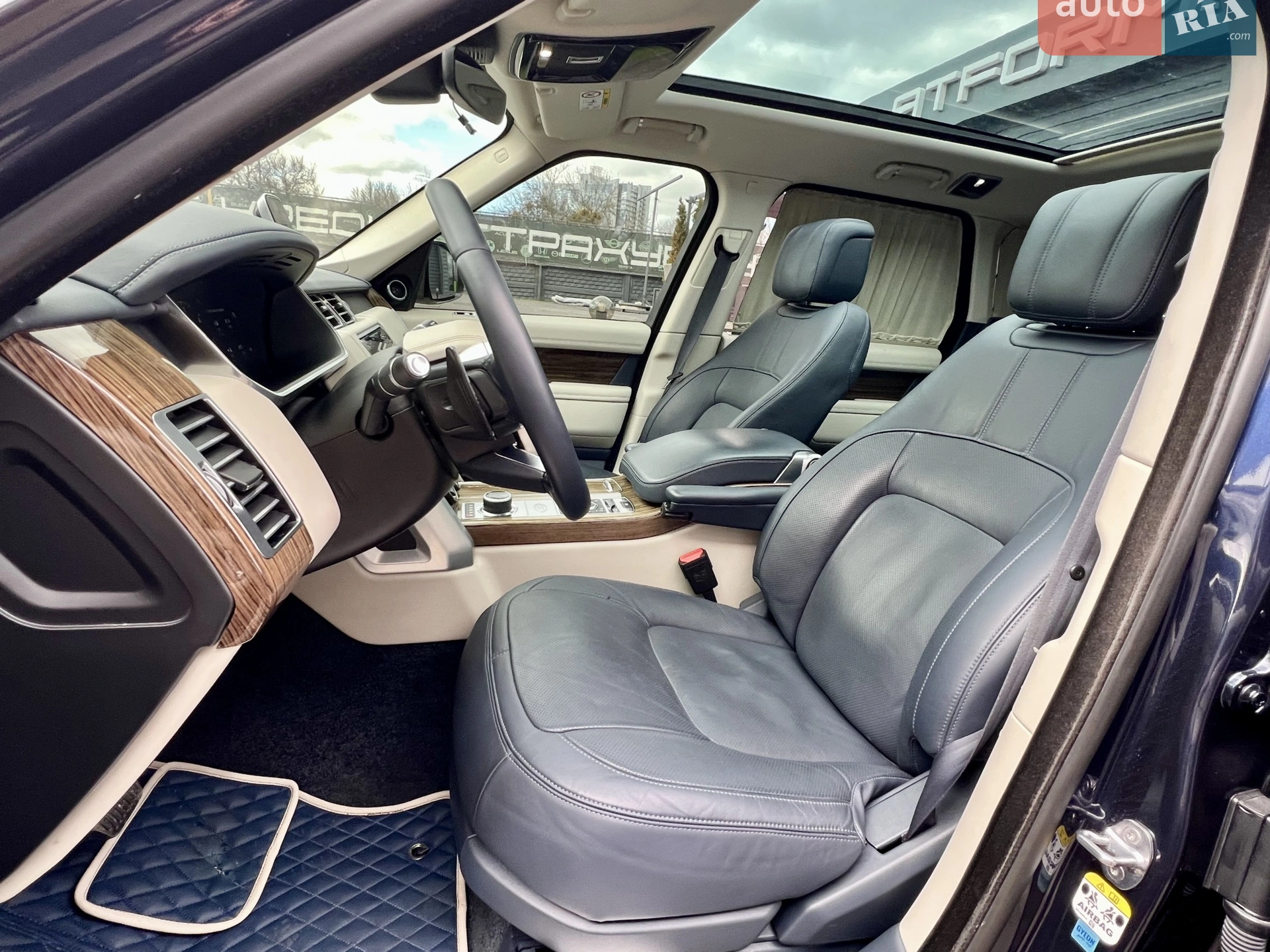 2018 Land Rover Range Rover - мініатюра 20