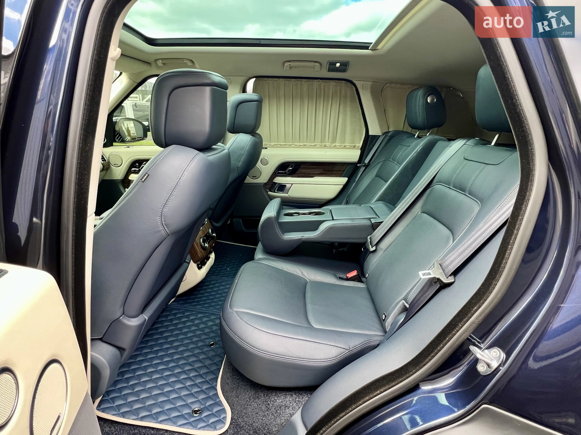 2018 Land Rover Range Rover - мініатюра 26