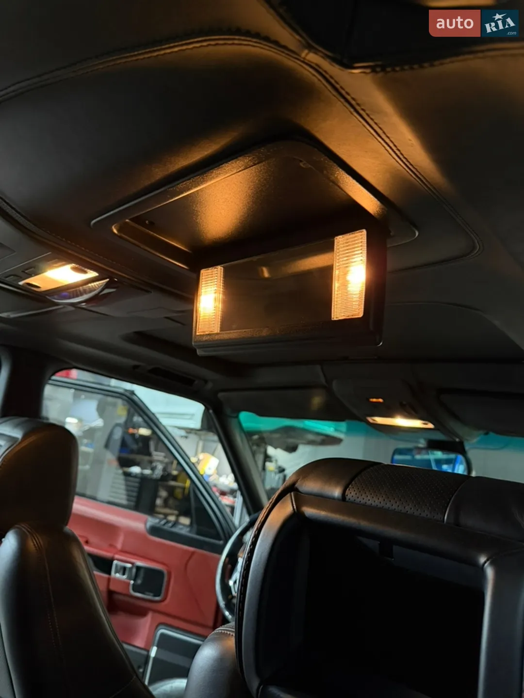 2010 Land Rover Range Rover - мініатюра 13
