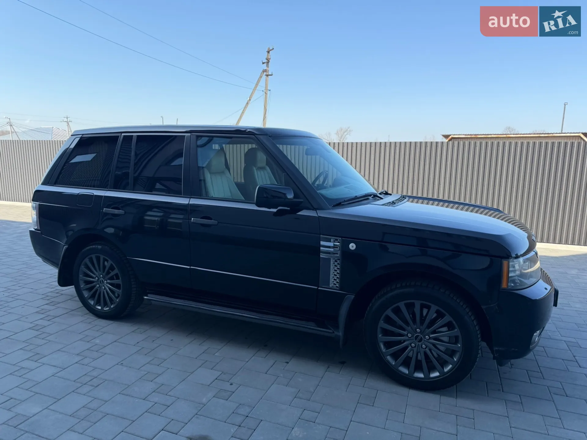 2011 Land Rover Range Rover - мініатюра 16