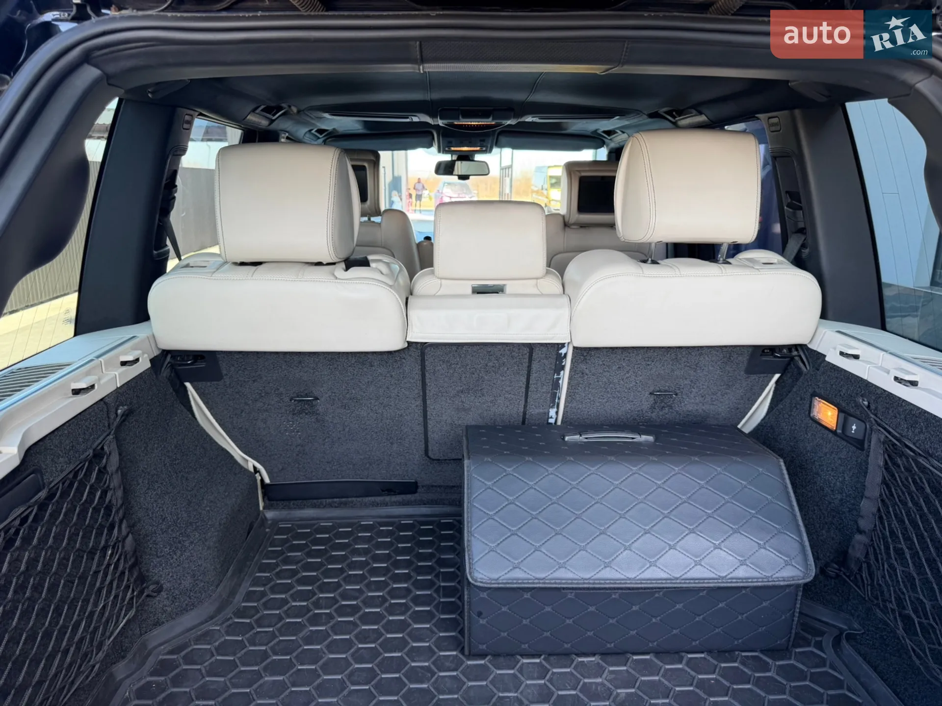 2011 Land Rover Range Rover - мініатюра 31