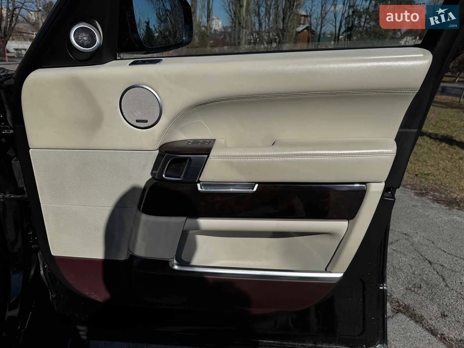 2017 Land Rover Range Rover - мініатюра 44