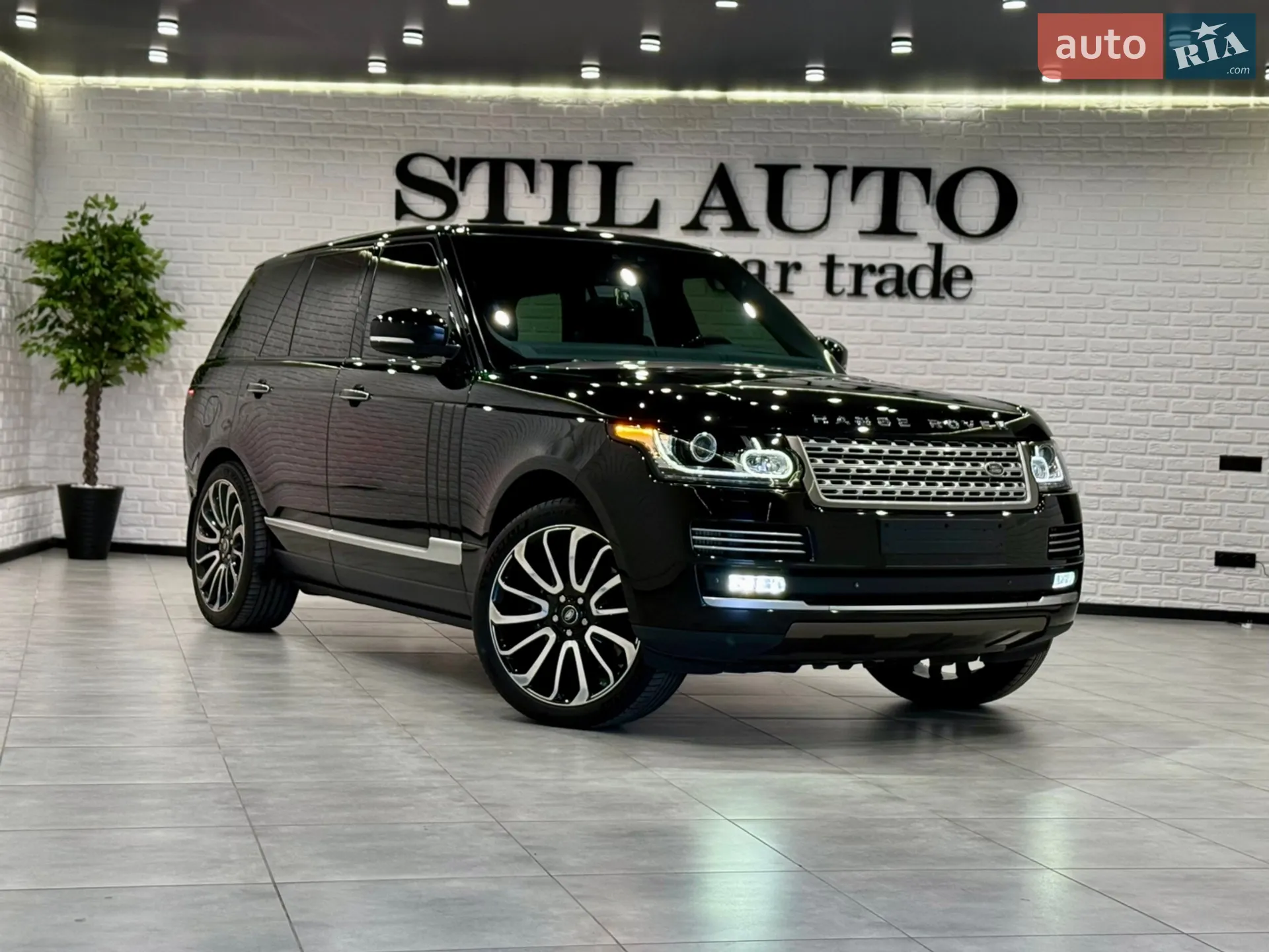 2017 Land Rover Range Rover - мініатюра 12