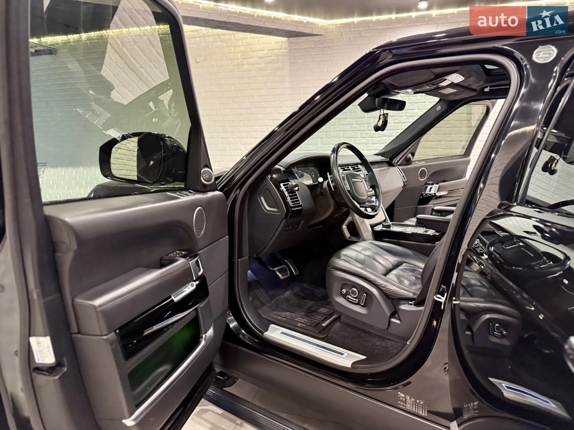 2017 Land Rover Range Rover - мініатюра 91