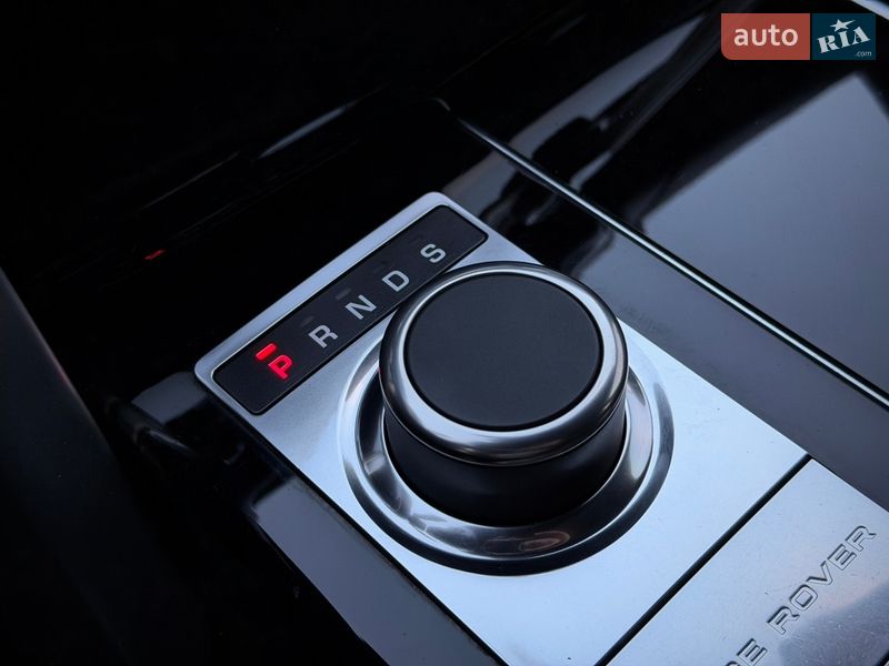 Позашляховик / Кросовер Land Rover Range Rover 2016 в Києві