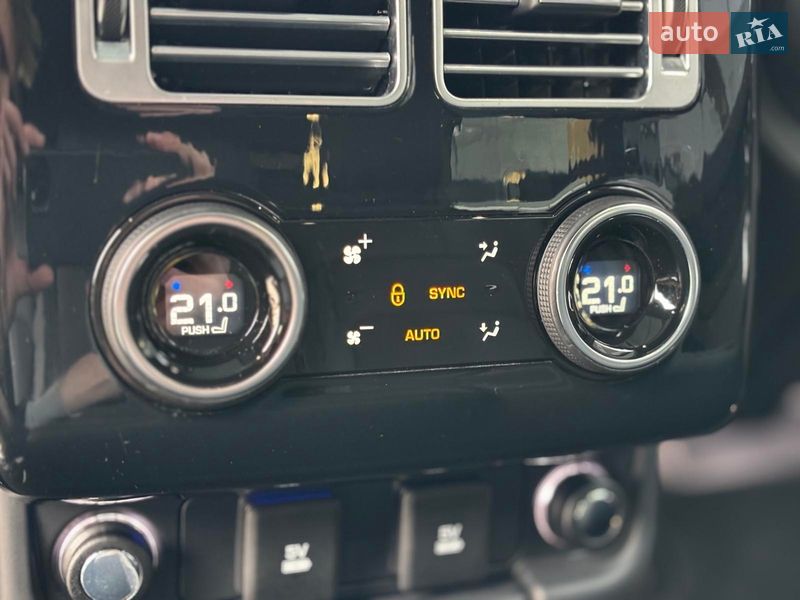 Внедорожник / Кроссовер Land Rover Range Rover 2021 в Львове фото 37 Внедорожник / Кроссовер Land Rover Range Rover 2021 в Львове