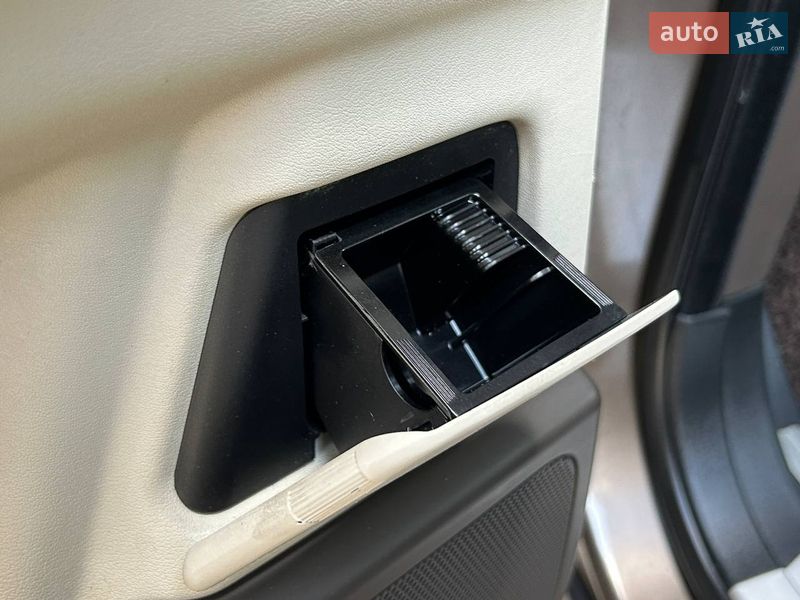 Внедорожник / Кроссовер Land Rover Range Rover 2011 в Киеве