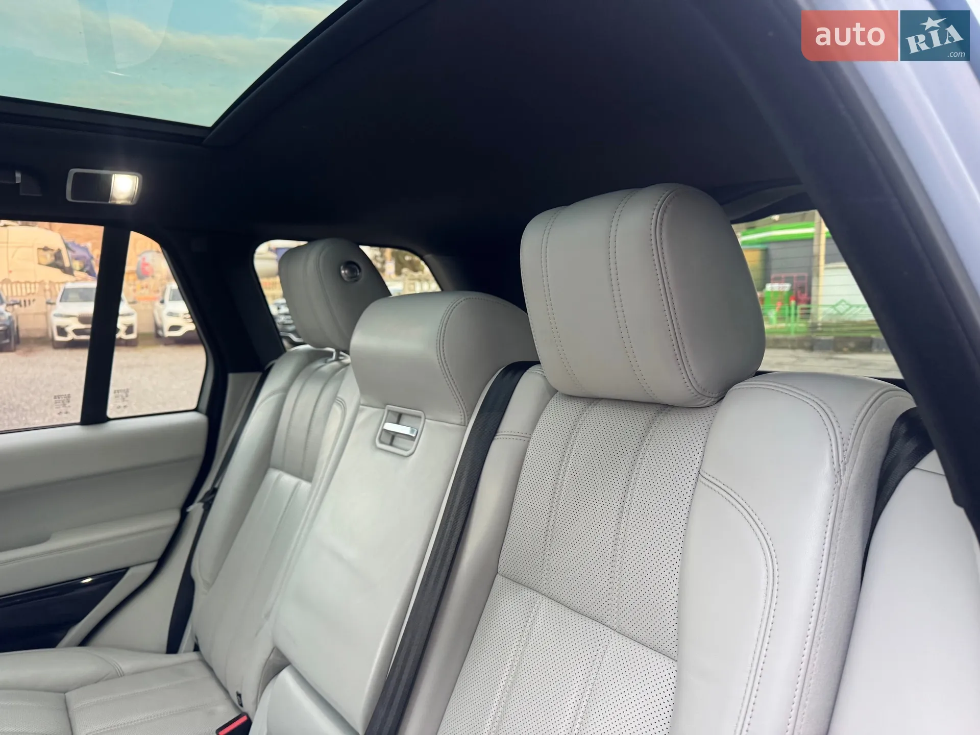 2017 Land Rover Range Rover - мініатюра 137