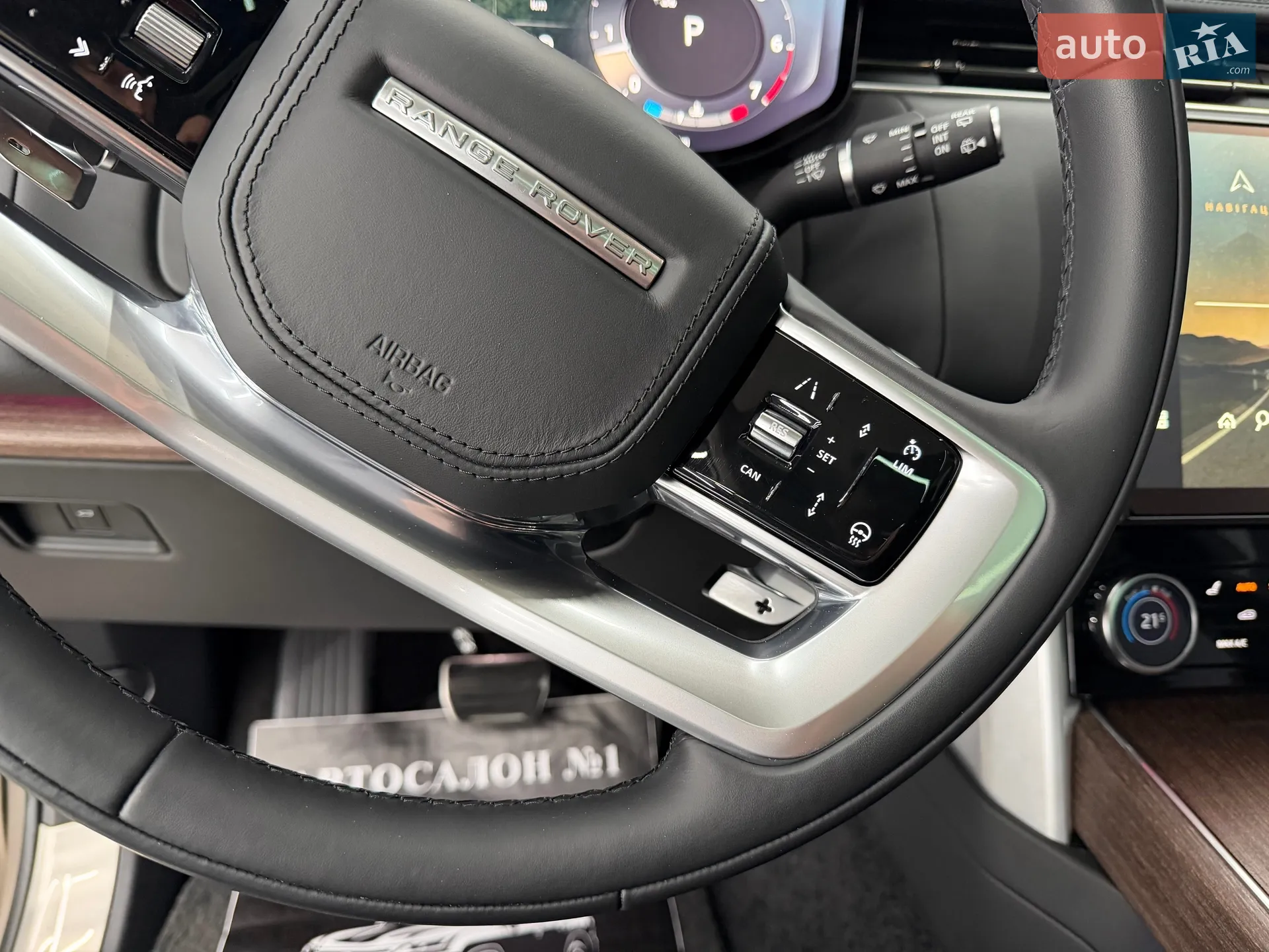 2023 Land Rover Range Rover - мініатюра 46