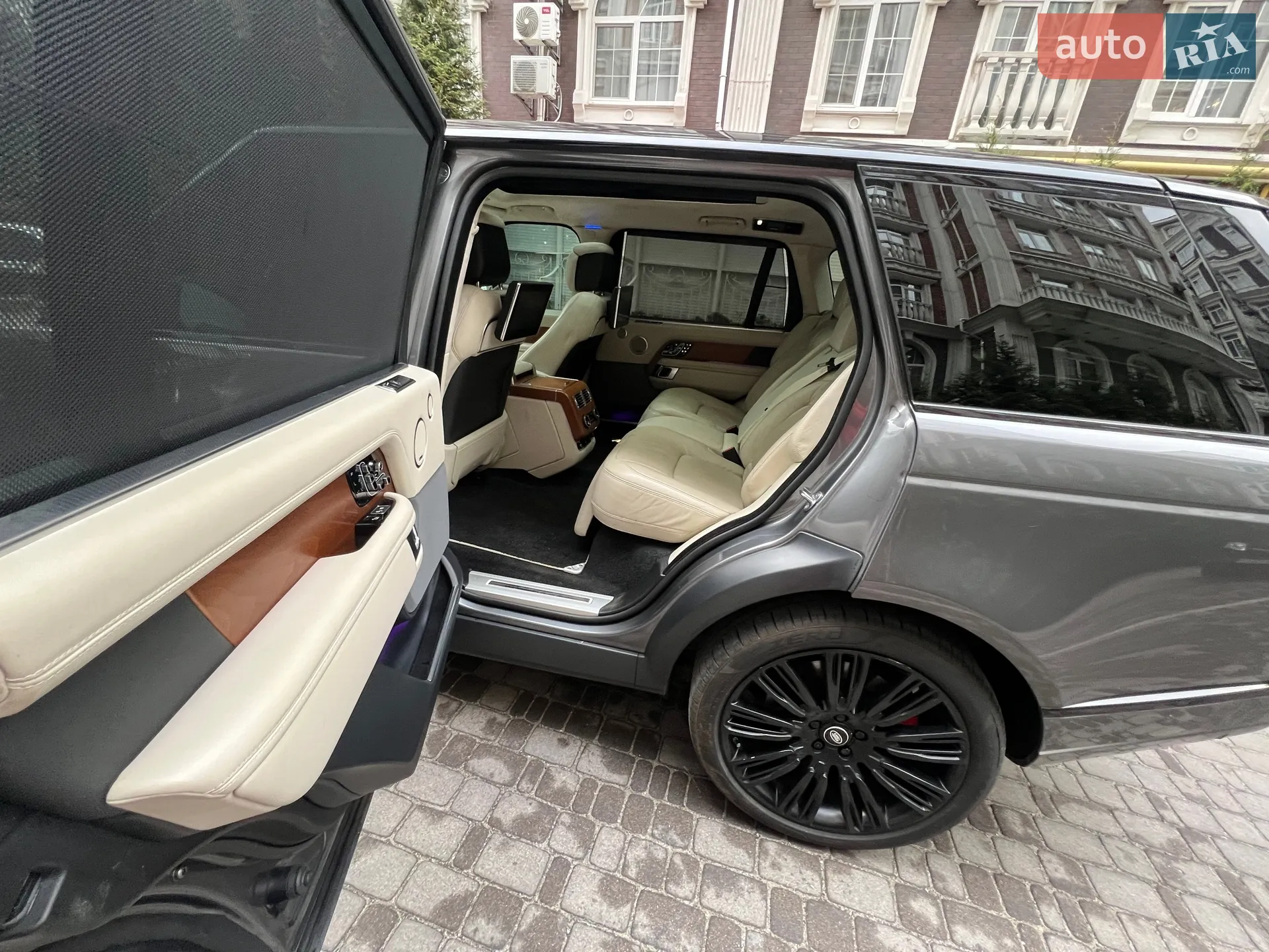 2018 Land Rover Range Rover - мініатюра 20