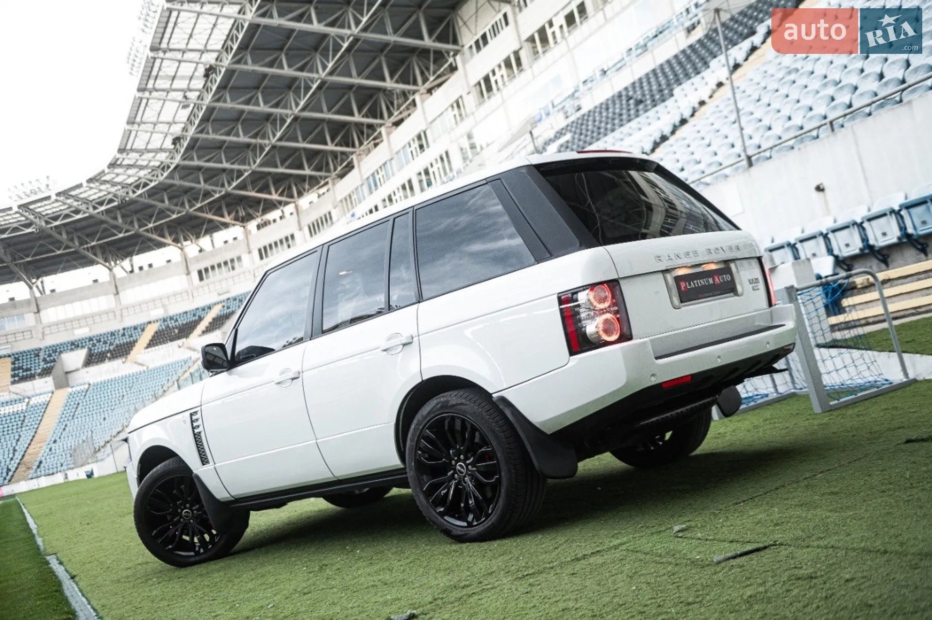 2011 Land Rover Range Rover - мініатюра 14