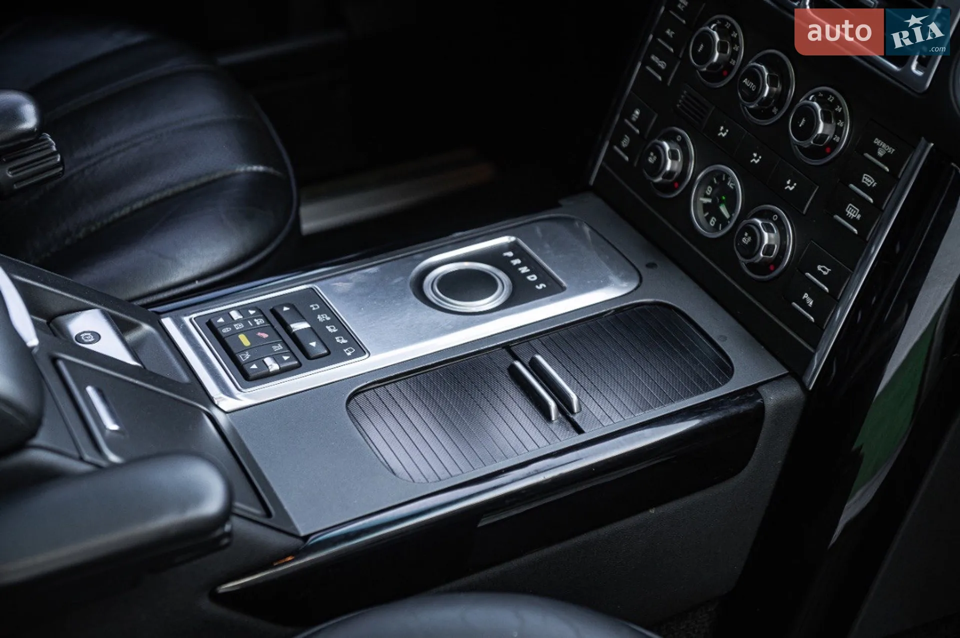 2011 Land Rover Range Rover - мініатюра 51