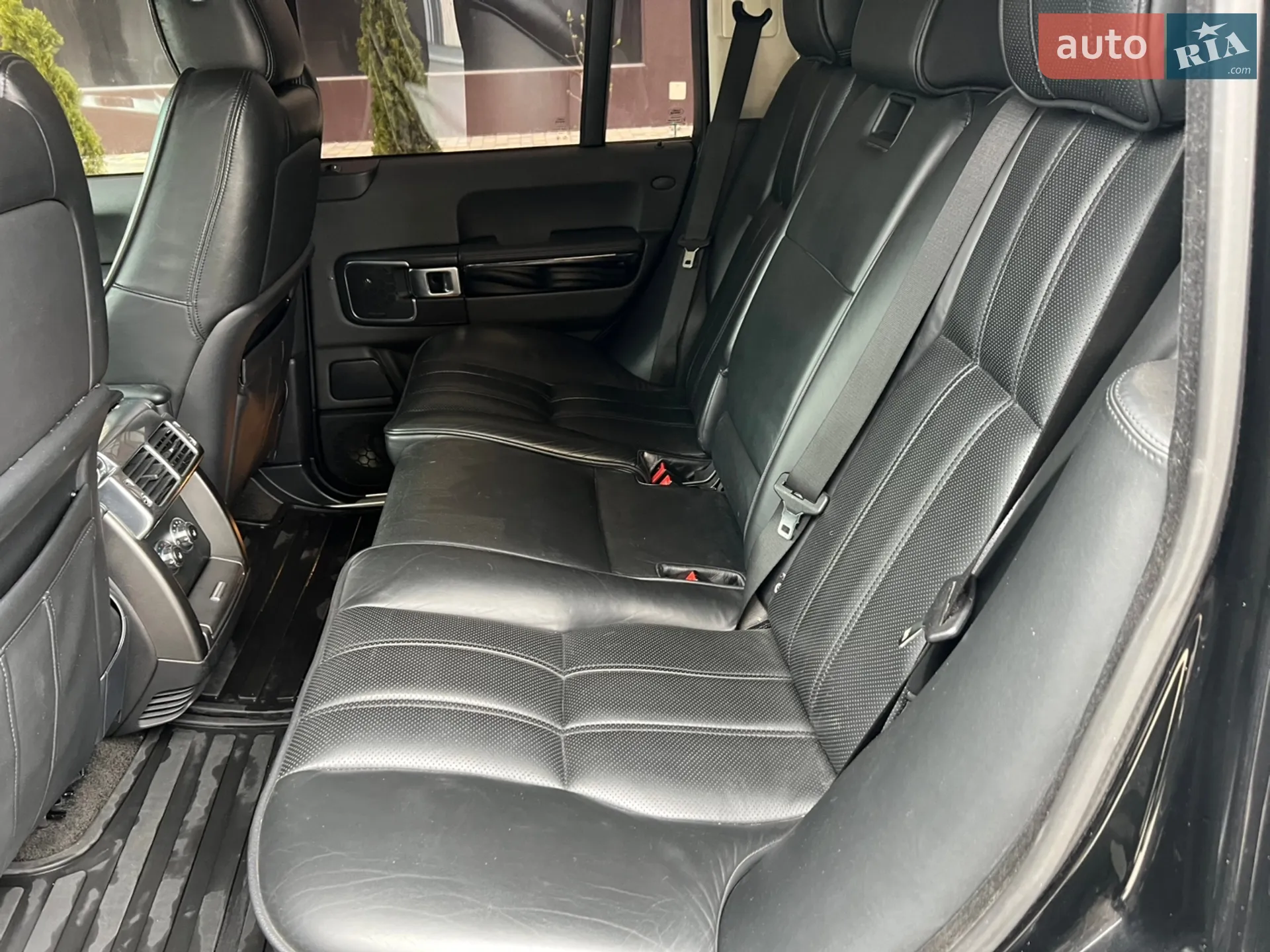 2010 Land Rover Range Rover - мініатюра 44