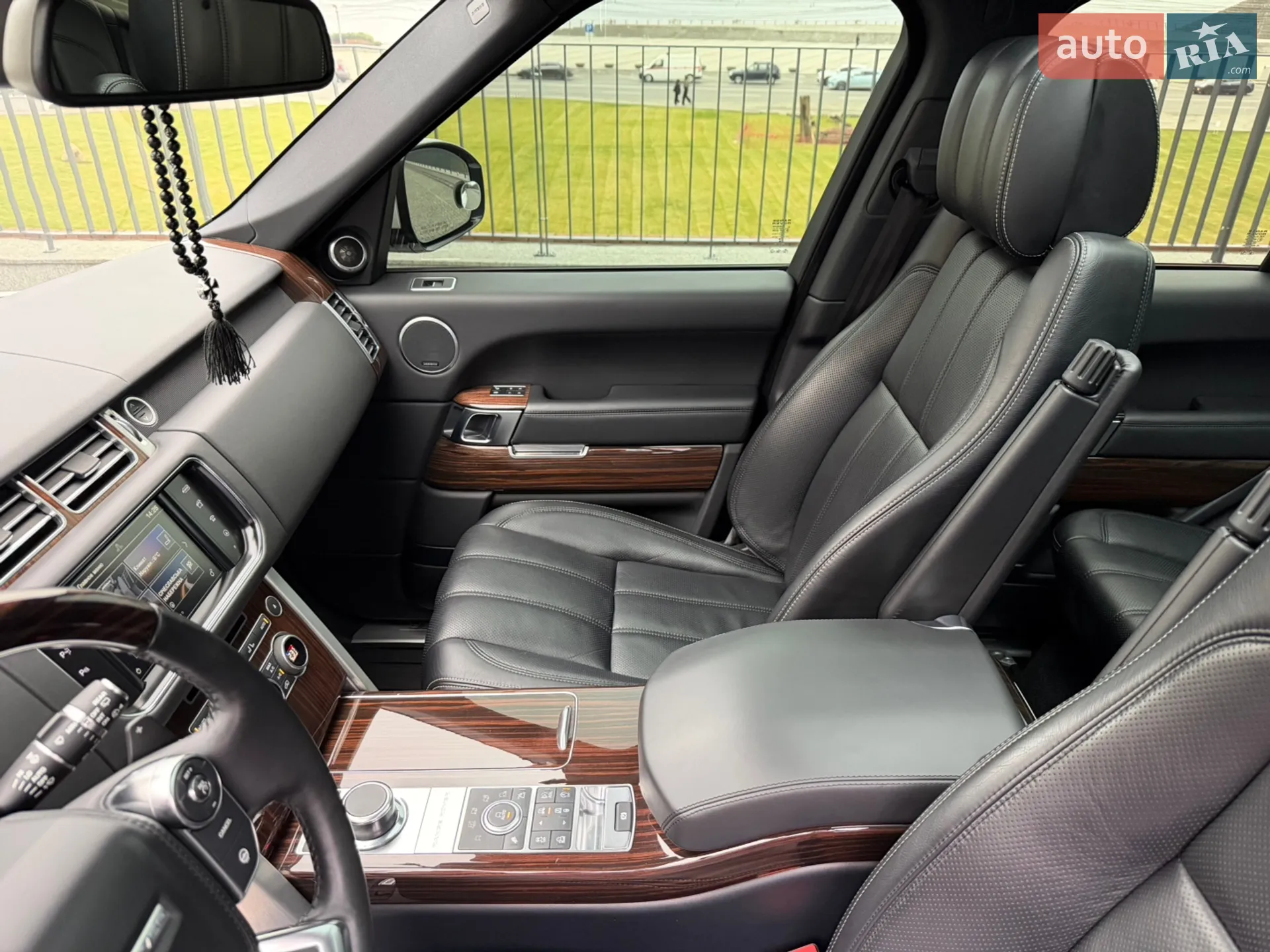 2015 Land Rover Range Rover - мініатюра 32