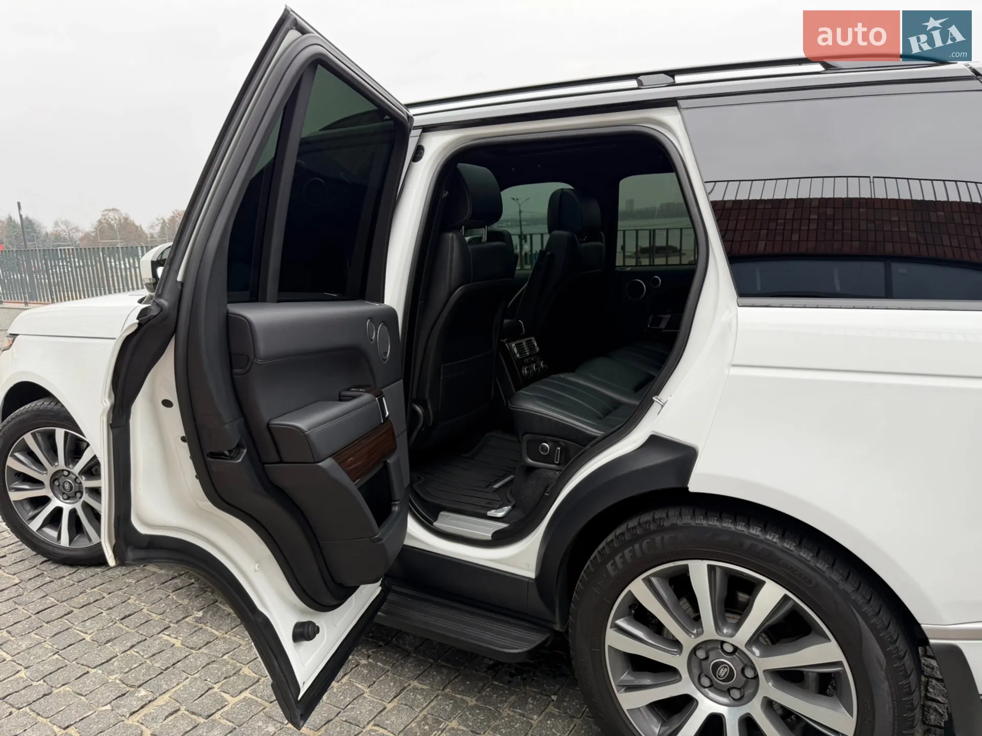 2015 Land Rover Range Rover - мініатюра 43