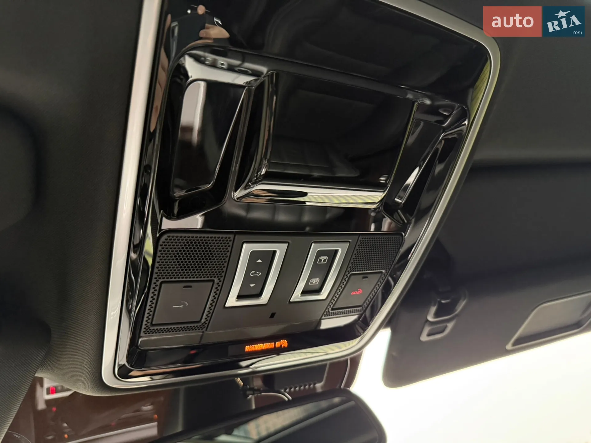 2015 Land Rover Range Rover - мініатюра 104