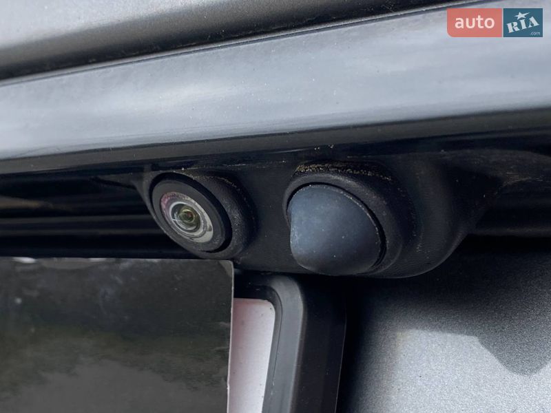 Внедорожник / Кроссовер Land Rover Range Rover 2015 в Львове