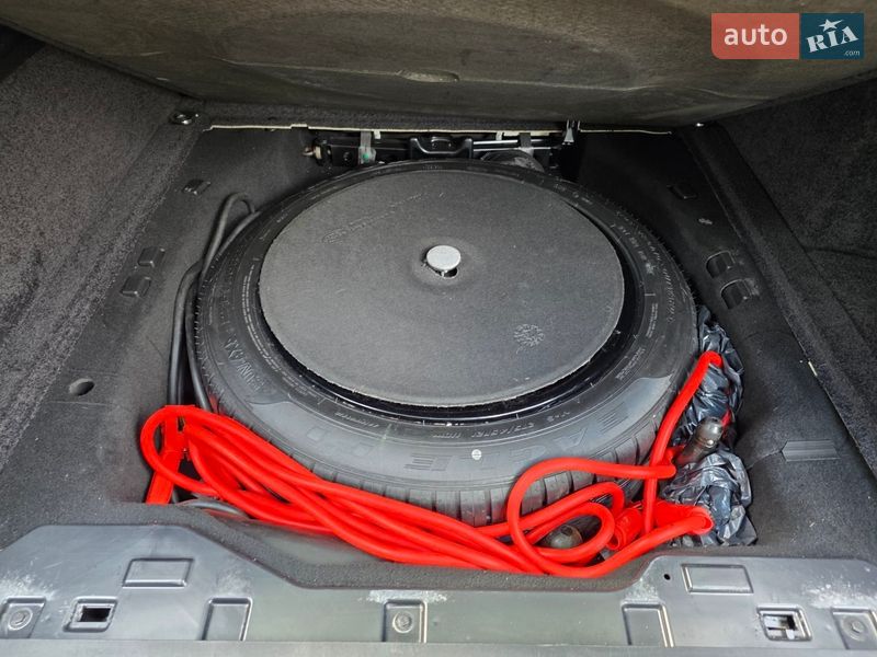 Внедорожник / Кроссовер Land Rover Range Rover 2017 в Киеве фото 20 Внедорожник / Кроссовер Land Rover Range Rover 2017 в Киеве