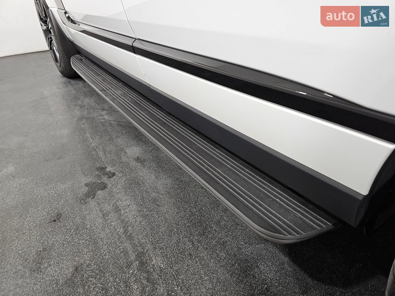 Внедорожник / Кроссовер Land Rover Range Rover 2021 в Киеве фото 36 Внедорожник / Кроссовер Land Rover Range Rover 2021 в Киеве