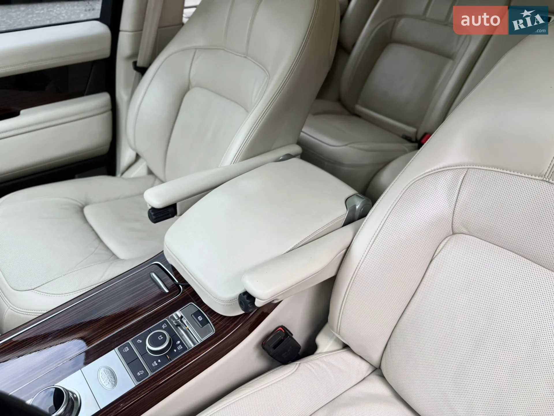 2018 Land Rover Range Rover - мініатюра 39