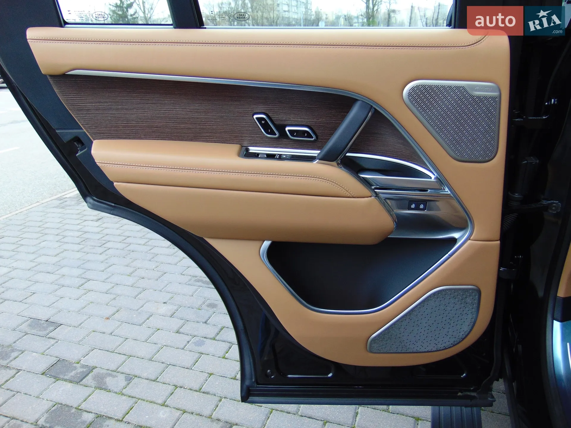 2025 Land Rover Range Rover - мініатюра 13