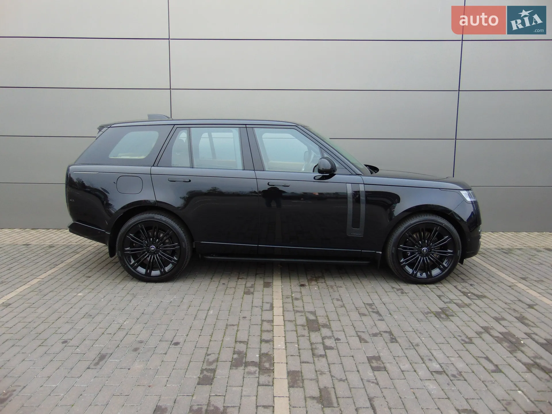 2025 Land Rover Range Rover - мініатюра 4
