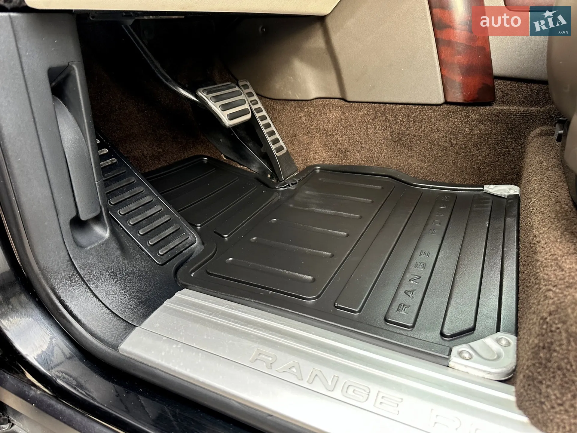 2010 Land Rover Range Rover - мініатюра 22