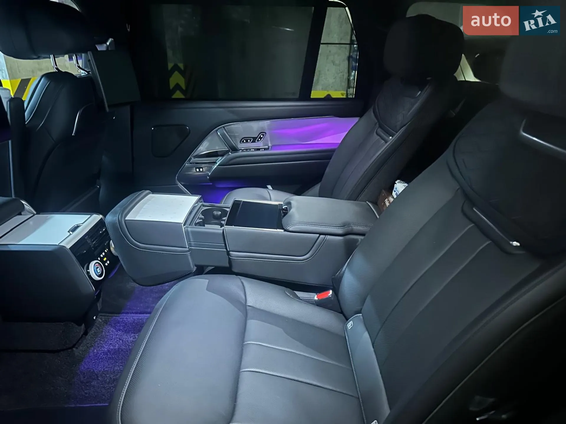 2025 Land Rover Range Rover - мініатюра 13