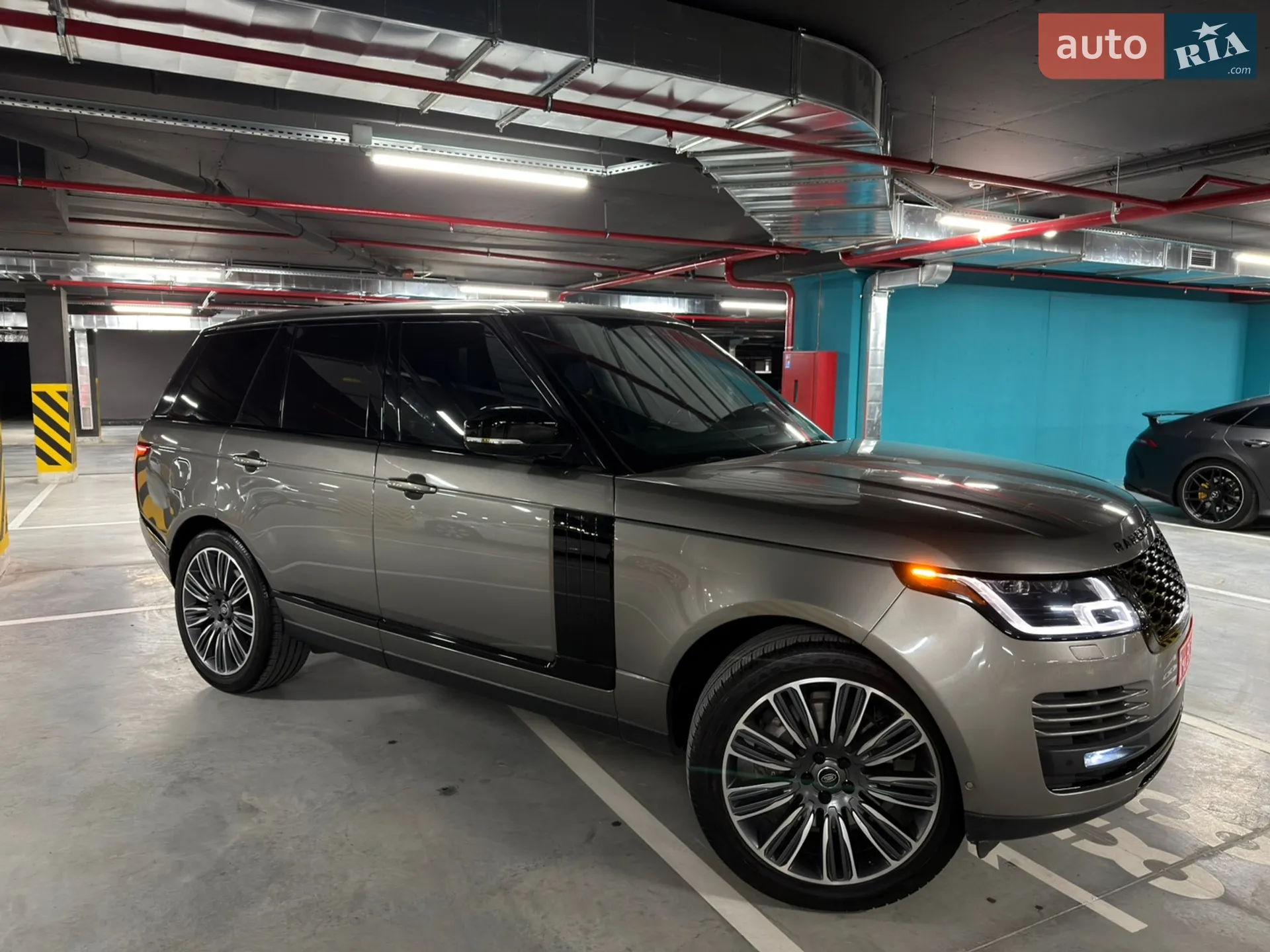 2018 Land Rover Range Rover - мініатюра 17