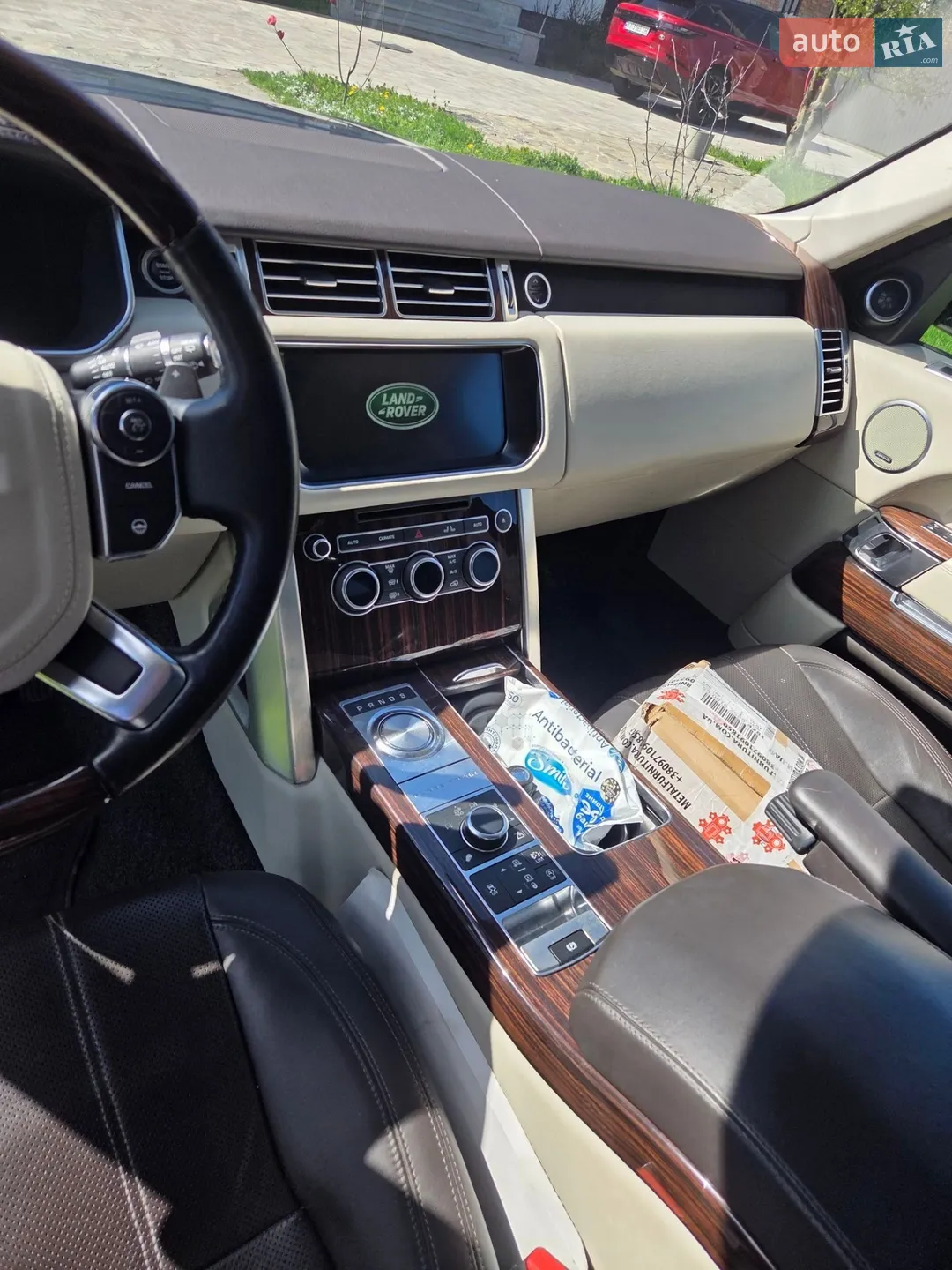 2017 Land Rover Range Rover - мініатюра 16