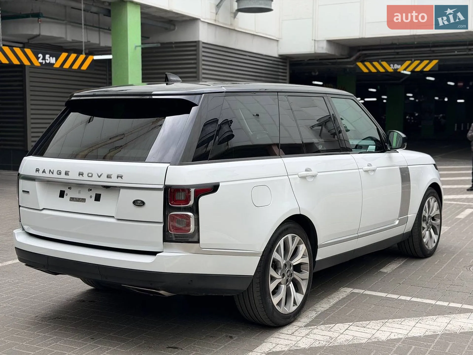 2018 Land Rover Range Rover - мініатюра 3