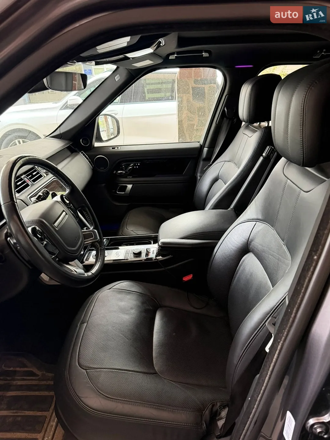 2018 Land Rover Range Rover - мініатюра 14