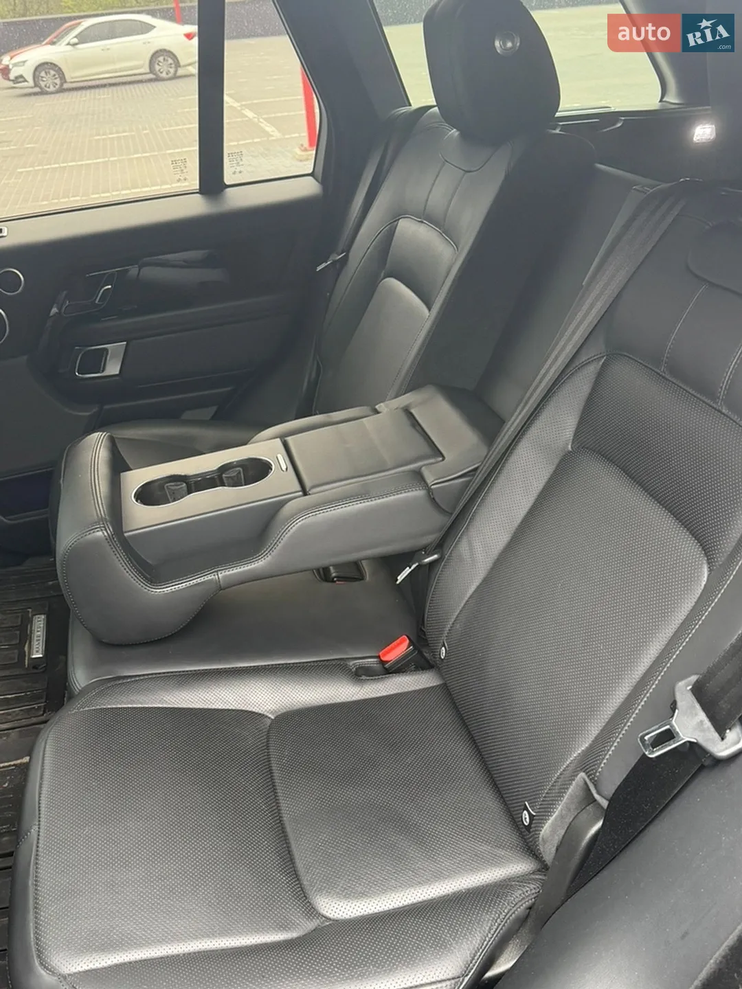 2018 Land Rover Range Rover - мініатюра 15