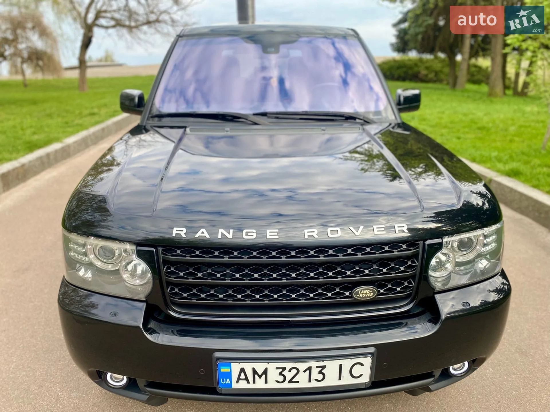 2010 Land Rover Range Rover - мініатюра 28
