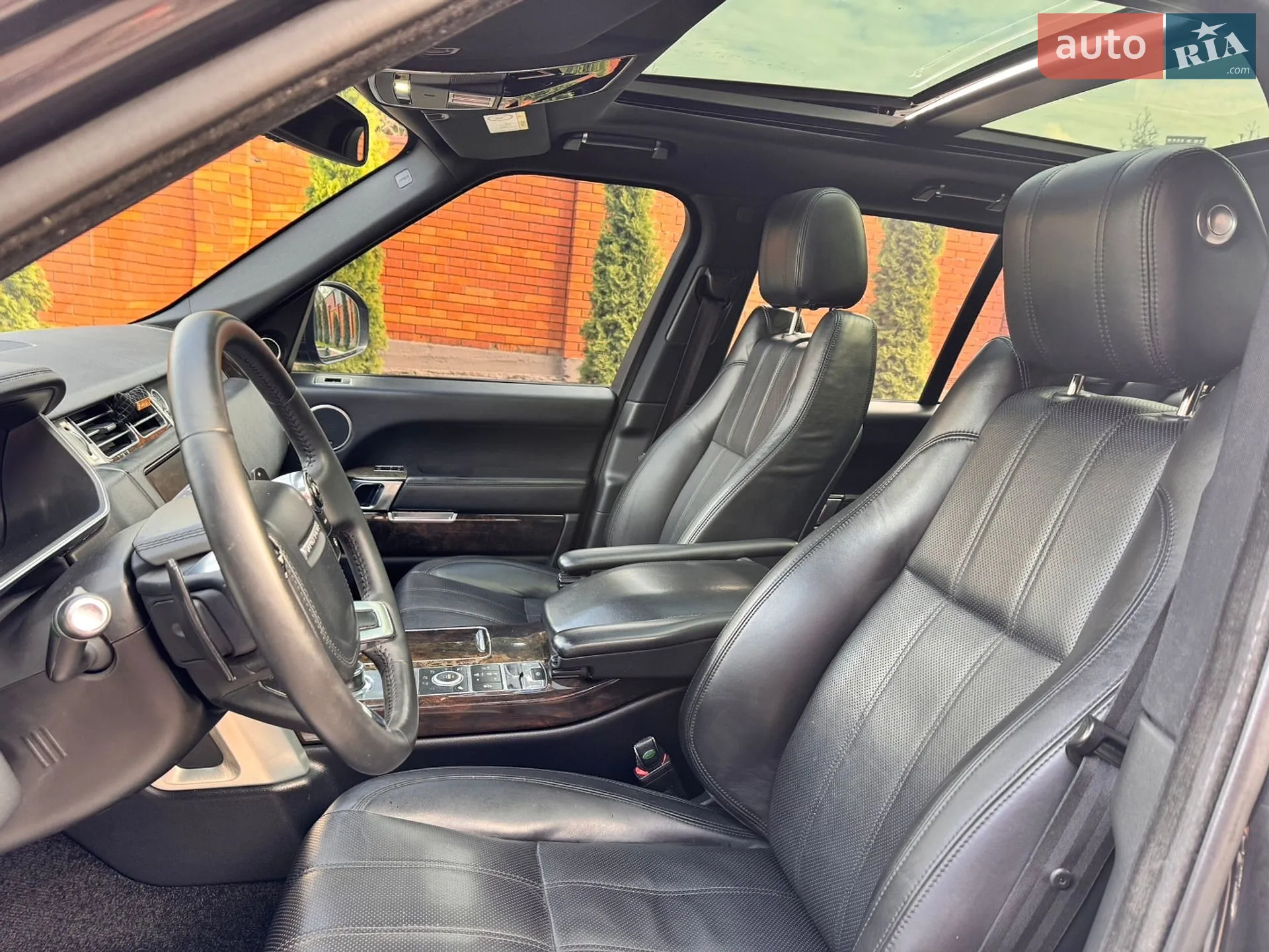 2013 Land Rover Range Rover - мініатюра 25