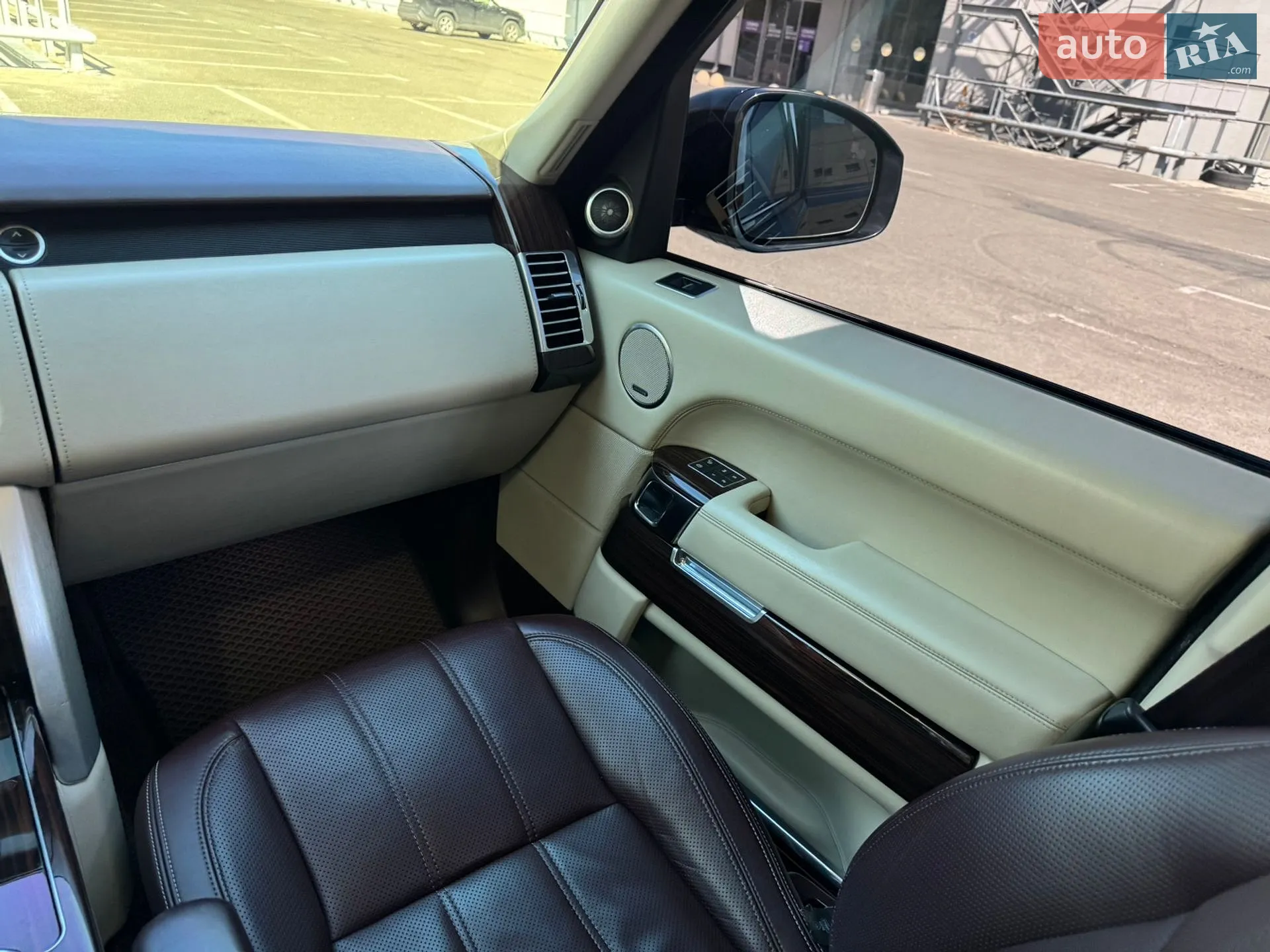 2013 Land Rover Range Rover - мініатюра 12