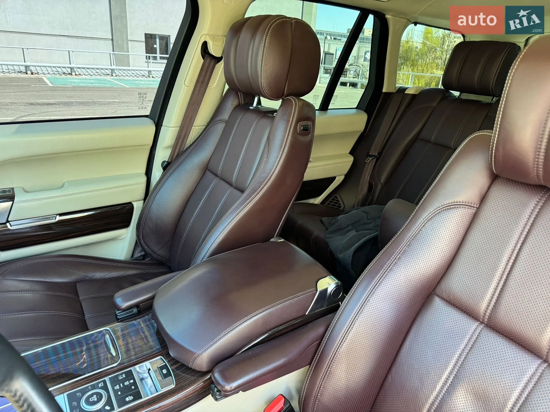 2013 Land Rover Range Rover - мініатюра 24