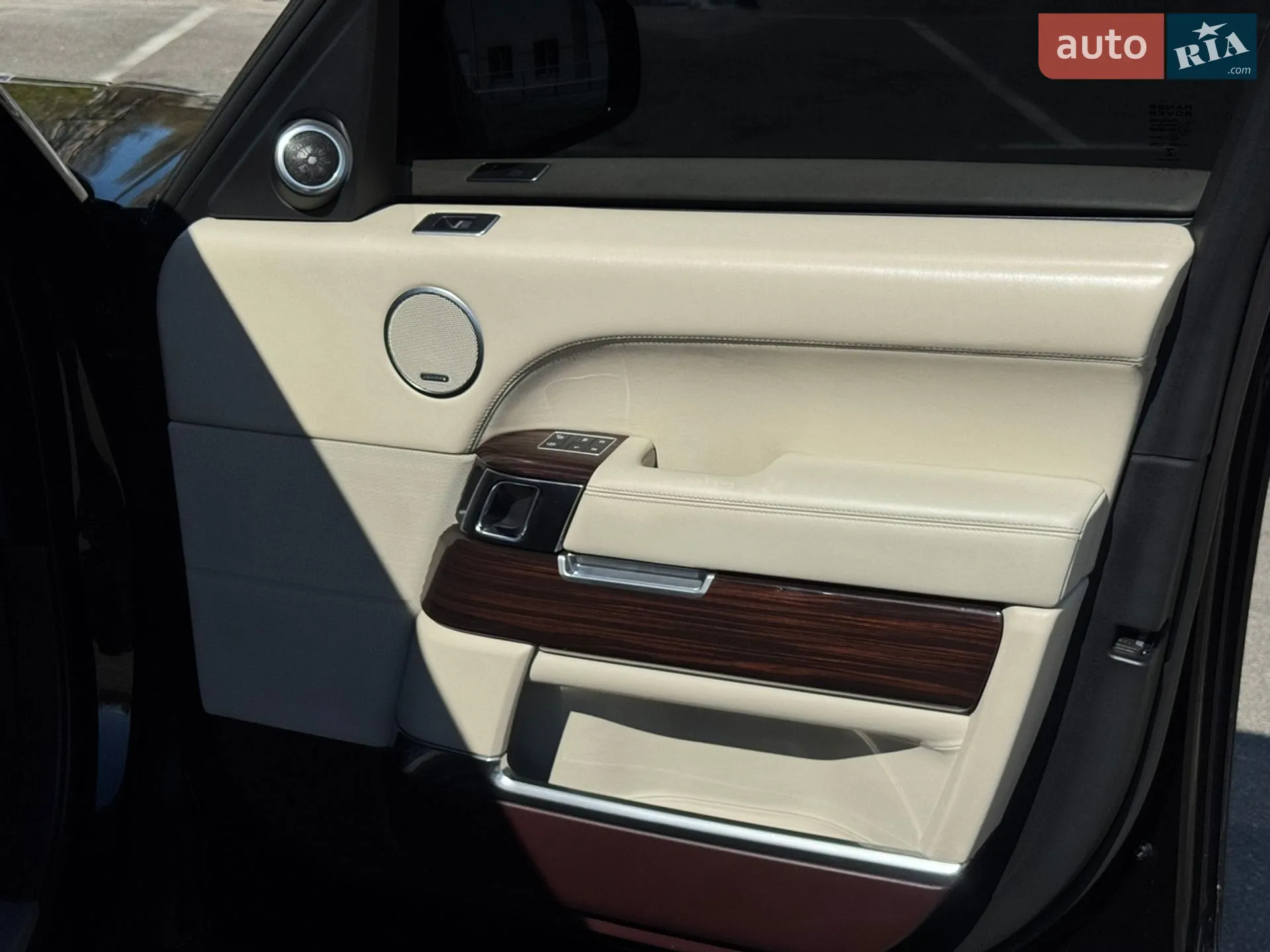 2013 Land Rover Range Rover - мініатюра 37