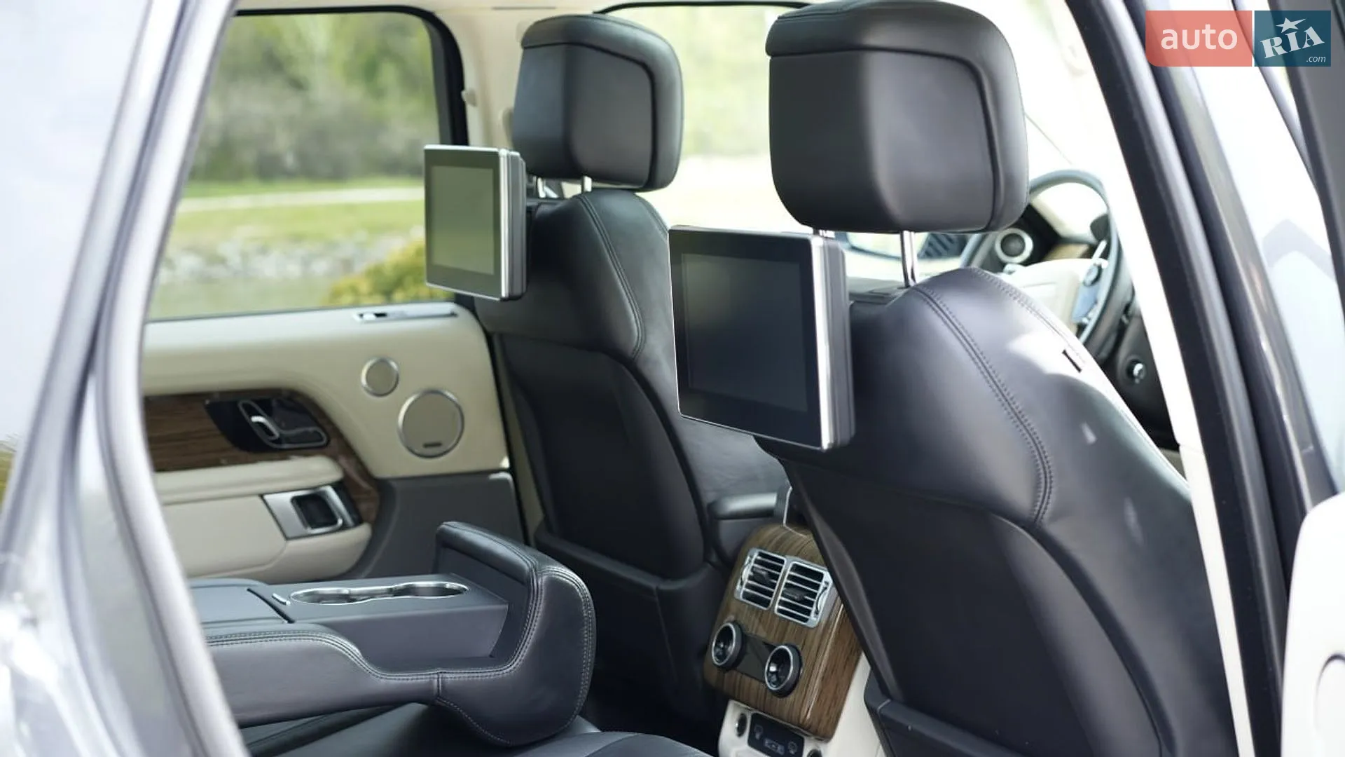 2020 Land Rover Range Rover - мініатюра 24