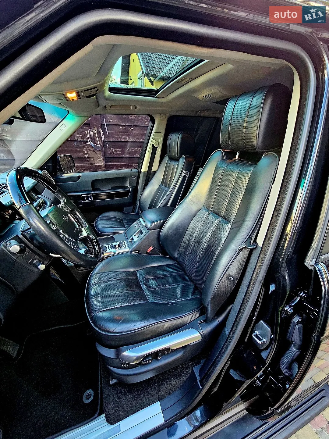 2010 Land Rover Range Rover - мініатюра 10