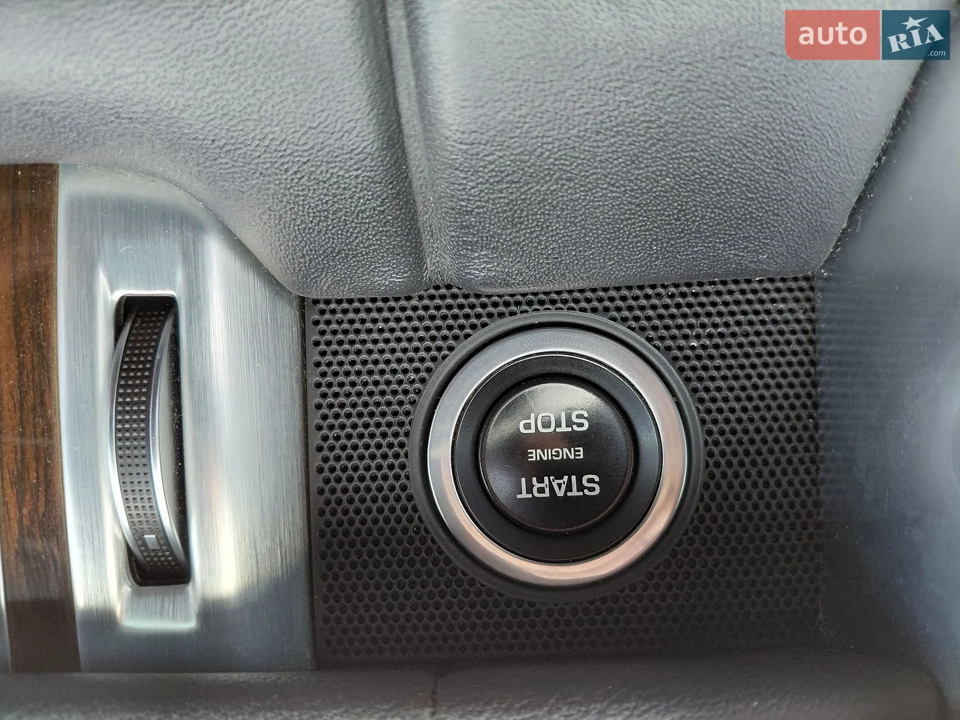 2016 Land Rover Range Rover - мініатюра 58