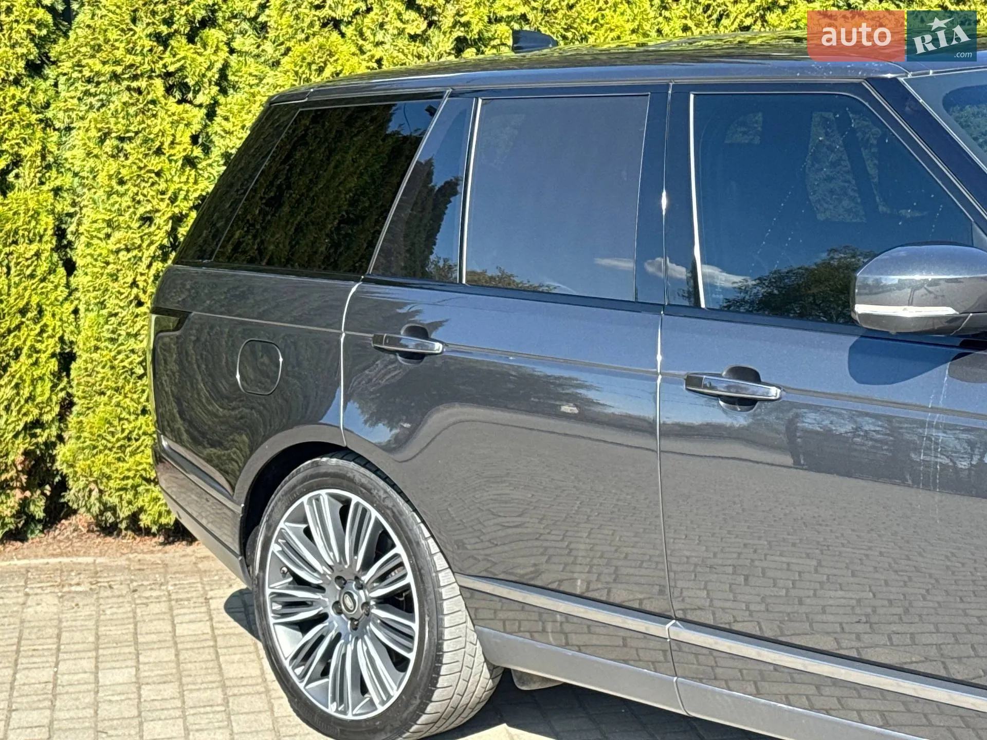 2020 Land Rover Range Rover - мініатюра 22