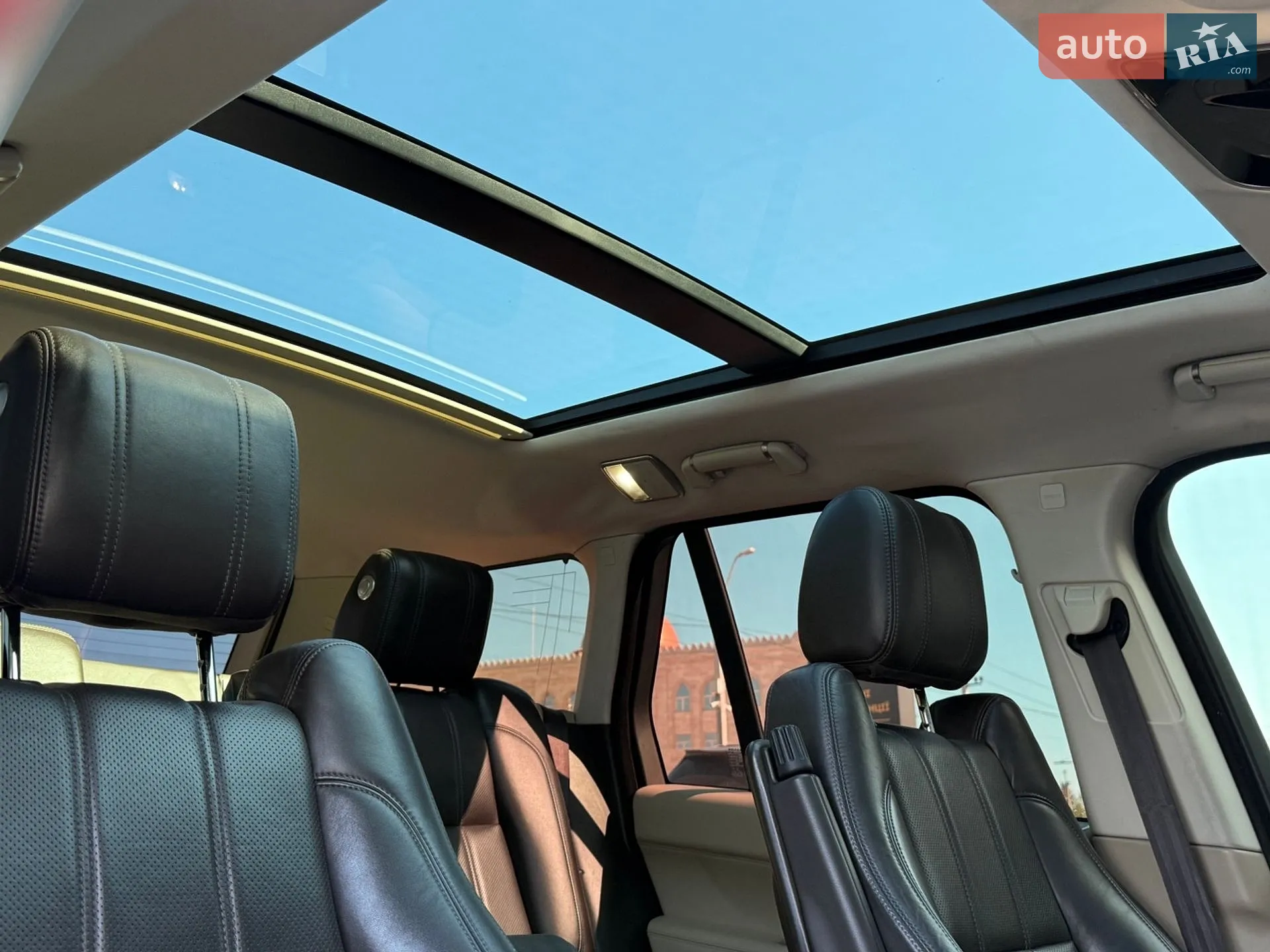 2013 Land Rover Range Rover - мініатюра 16