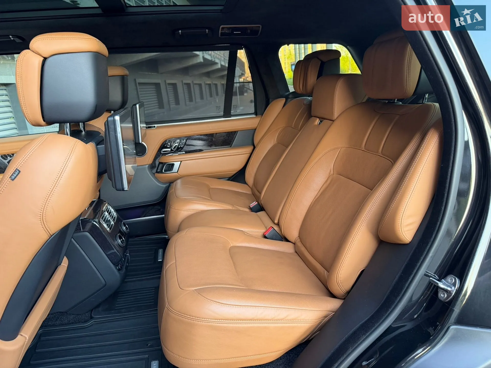 2019 Land Rover Range Rover - мініатюра 17