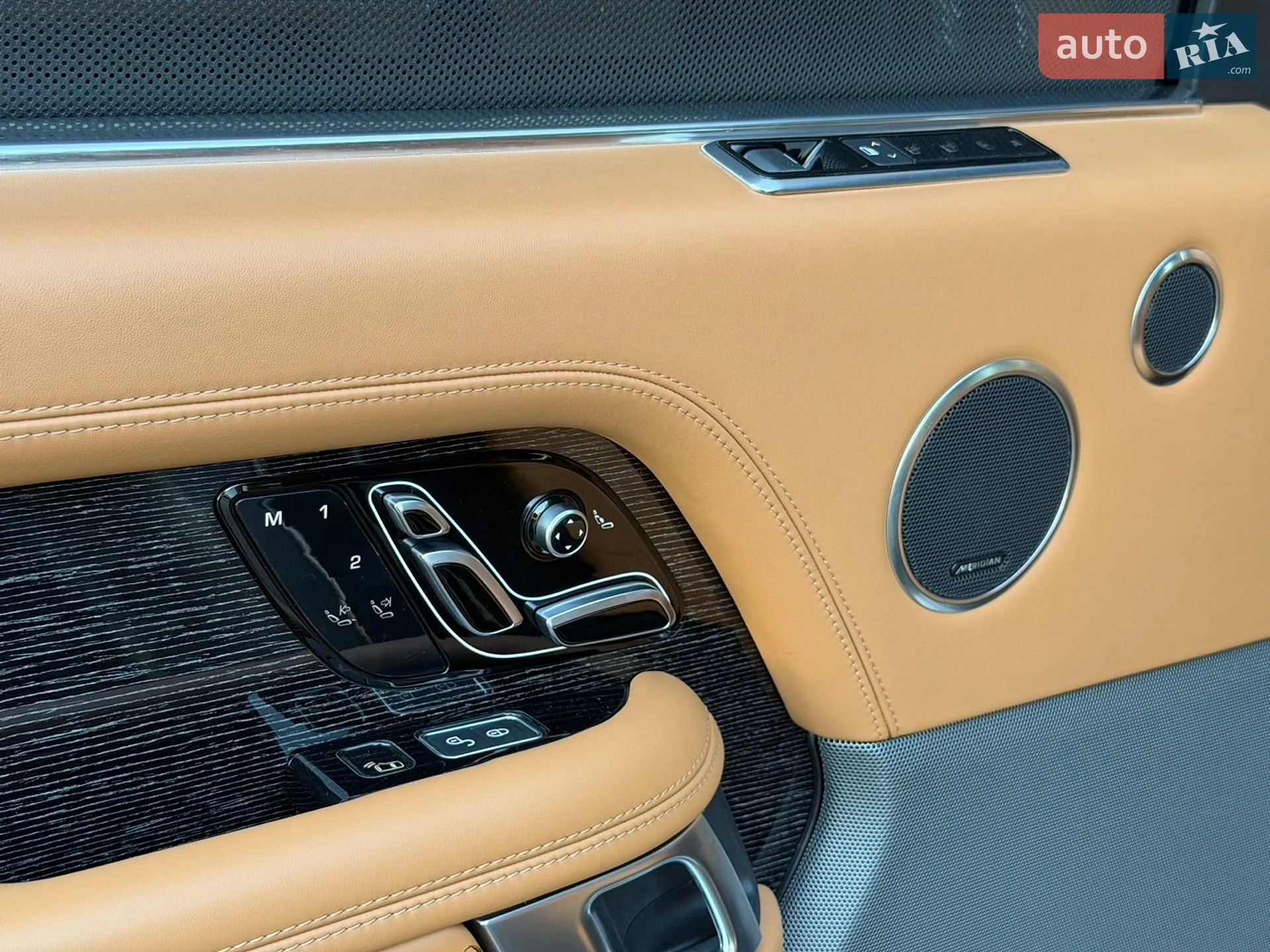 2019 Land Rover Range Rover - мініатюра 19