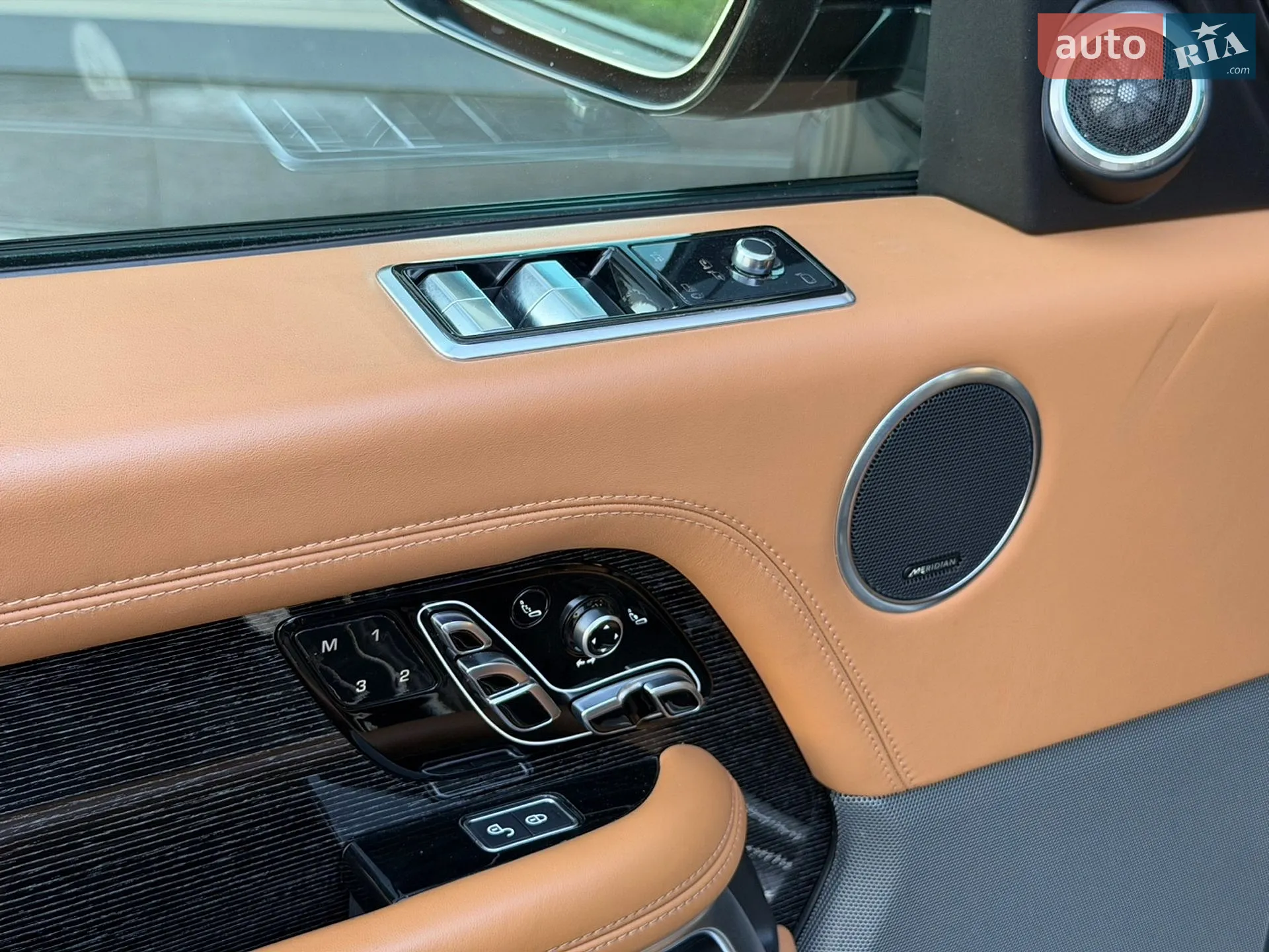 2019 Land Rover Range Rover - мініатюра 45